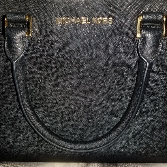 Michael Kors Selma Handbag - Picture 2 of 5